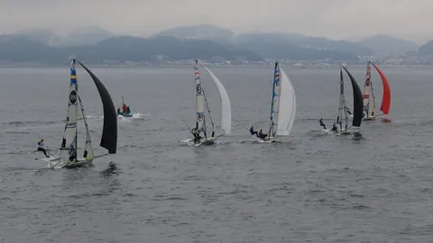 “曼联面临财务挑战，暂无法提前召回拉什福德与安东尼”